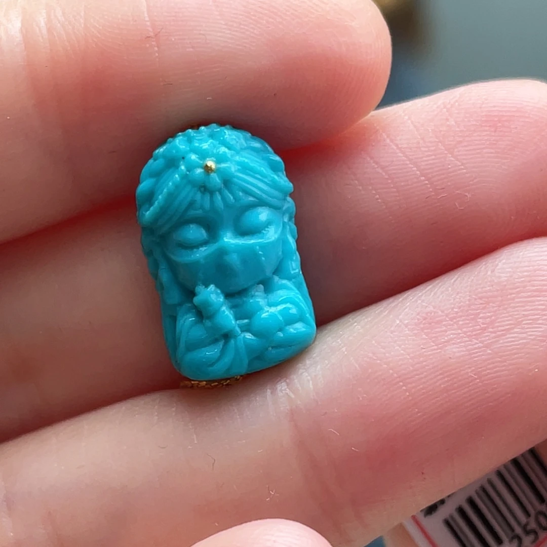 绿松石未镶嵌颈饰