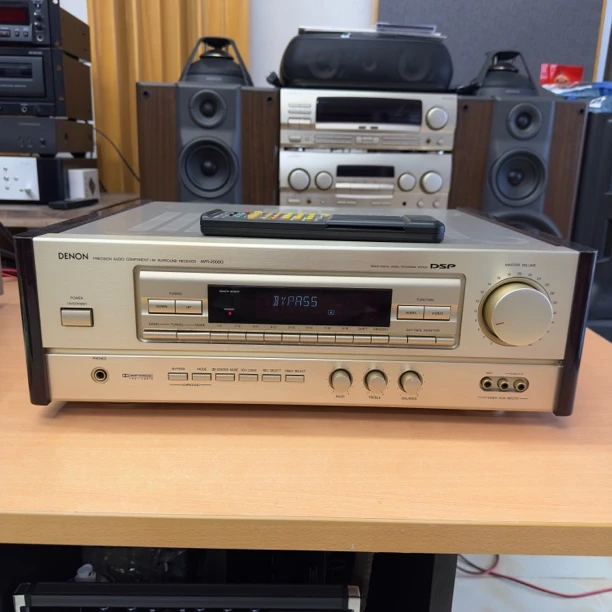 8新  二手 天龙 AVR2000 功放机 功能齐全 运费自理不包邮