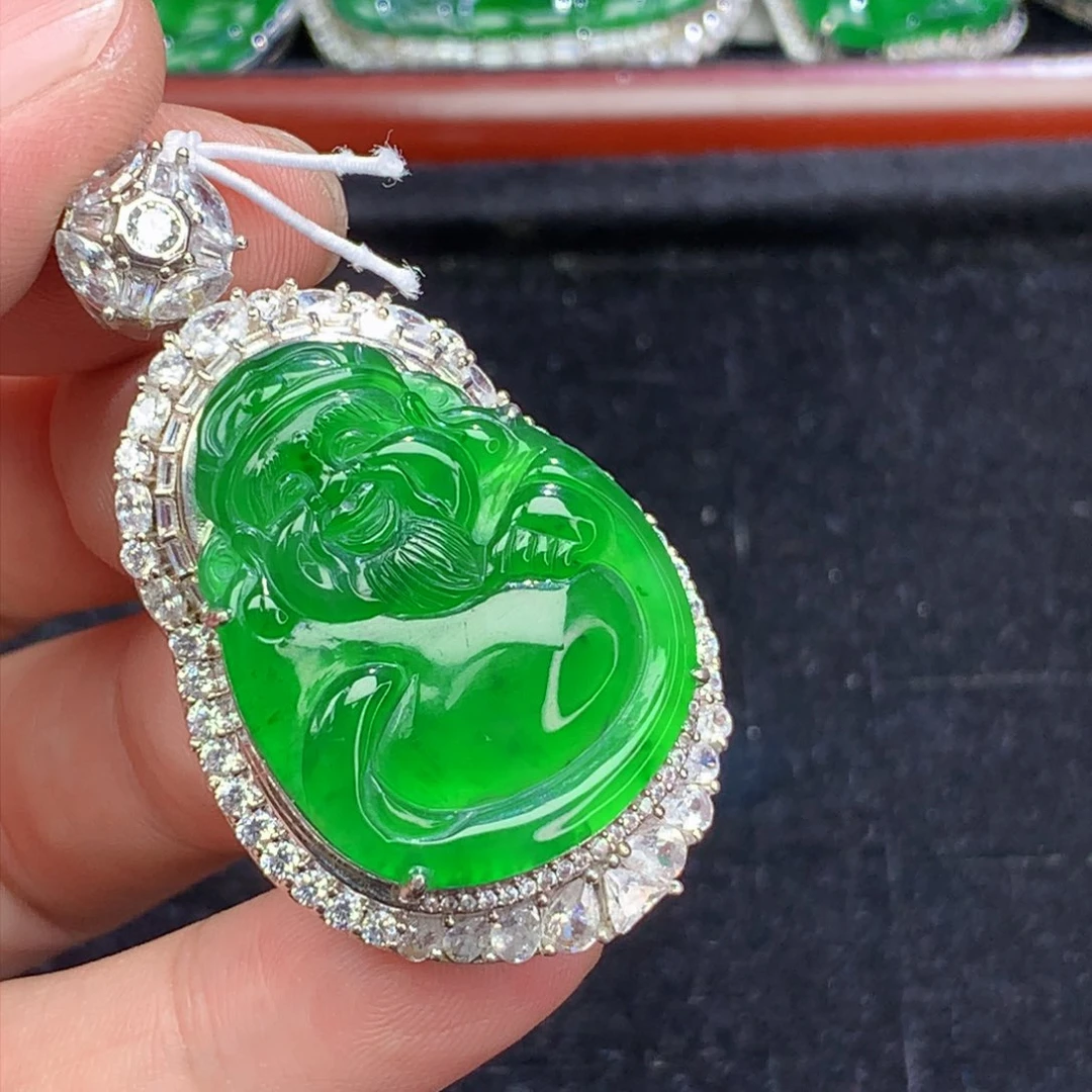 【闪购商品】翡翠未镶嵌颈饰翡翠