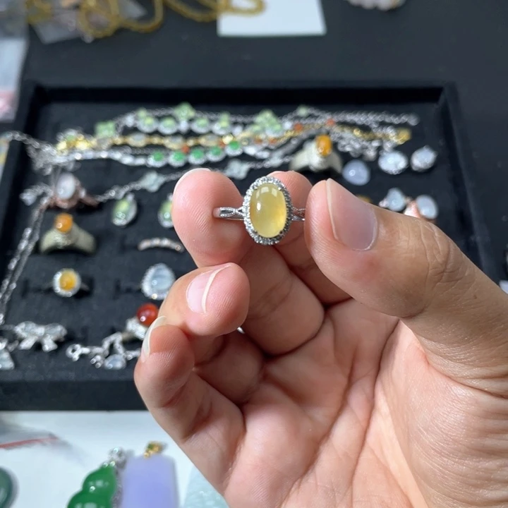 翡翠戒指未镶嵌天然缅甸a货黄翡戒指-缅银托