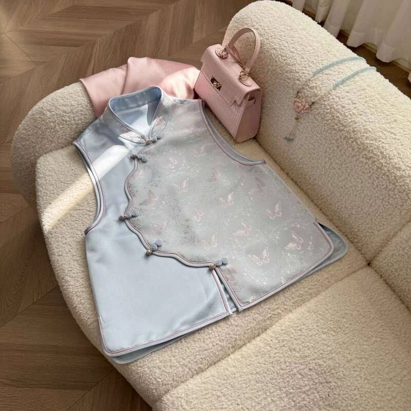 雪儿推荐《梦蝶晴空》2025春装新款百搭气质时尚新中式马甲3912