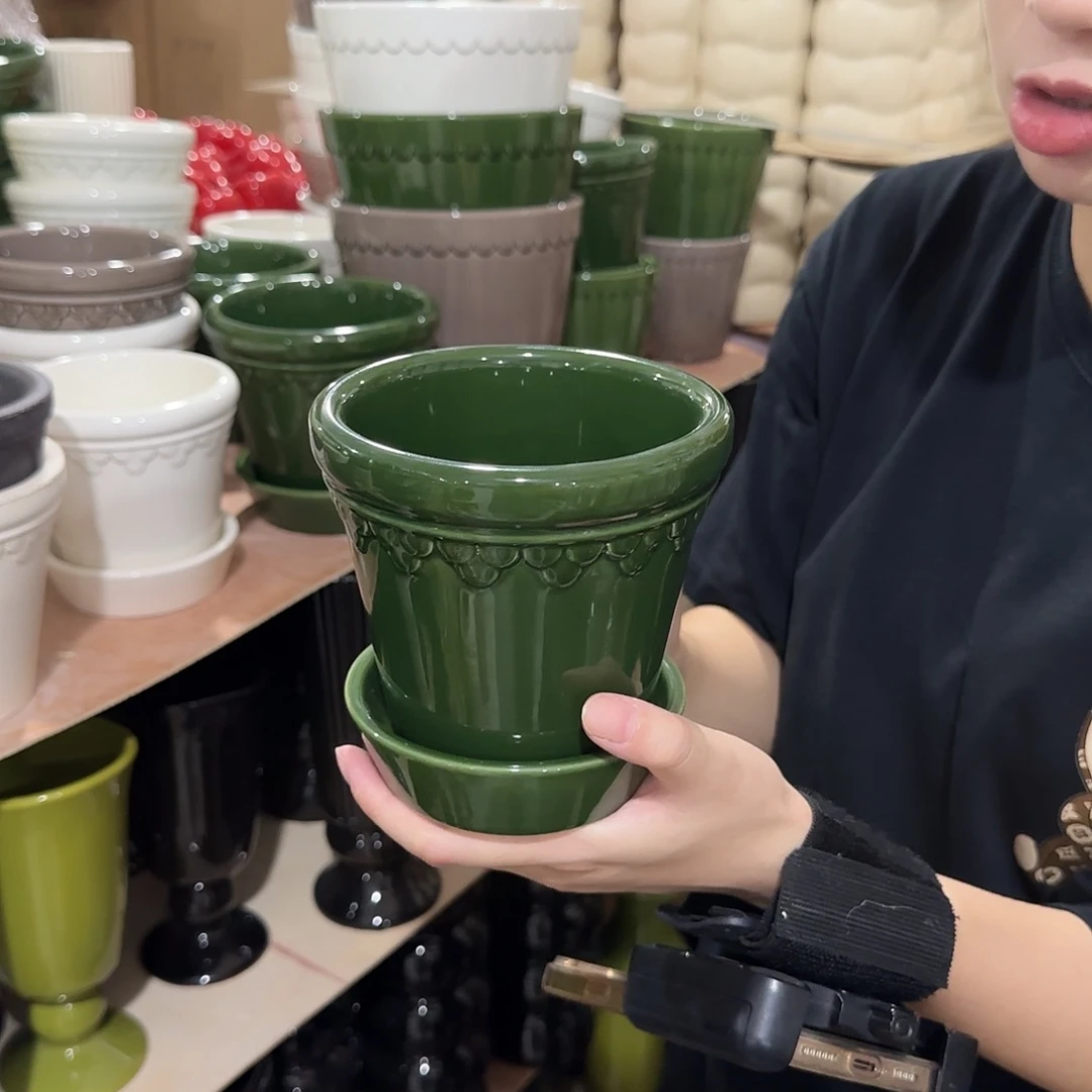 b4绿白带托花盆花盆花盆