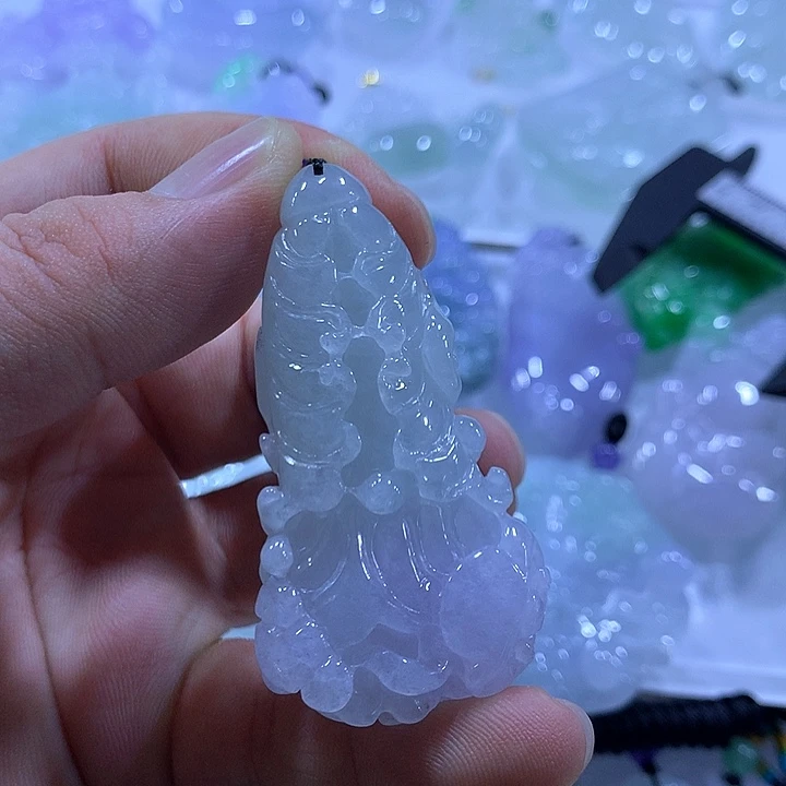 颈饰未镶嵌翡翠天然翡翠A货吊坠