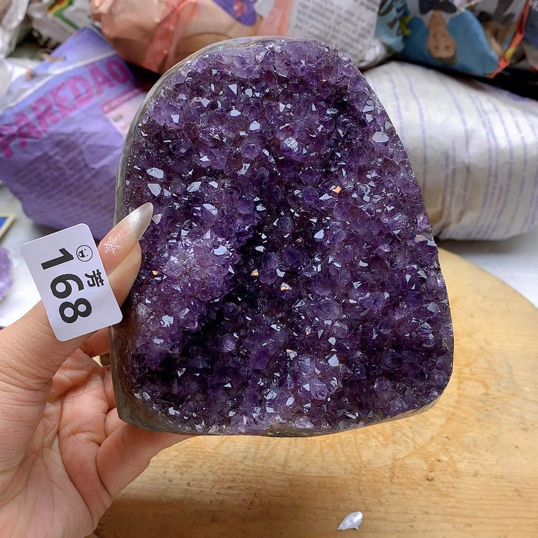 紫晶大型摆件（非配饰）未镶嵌