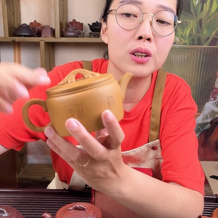 紫砂壶原矿段泥汉瓦