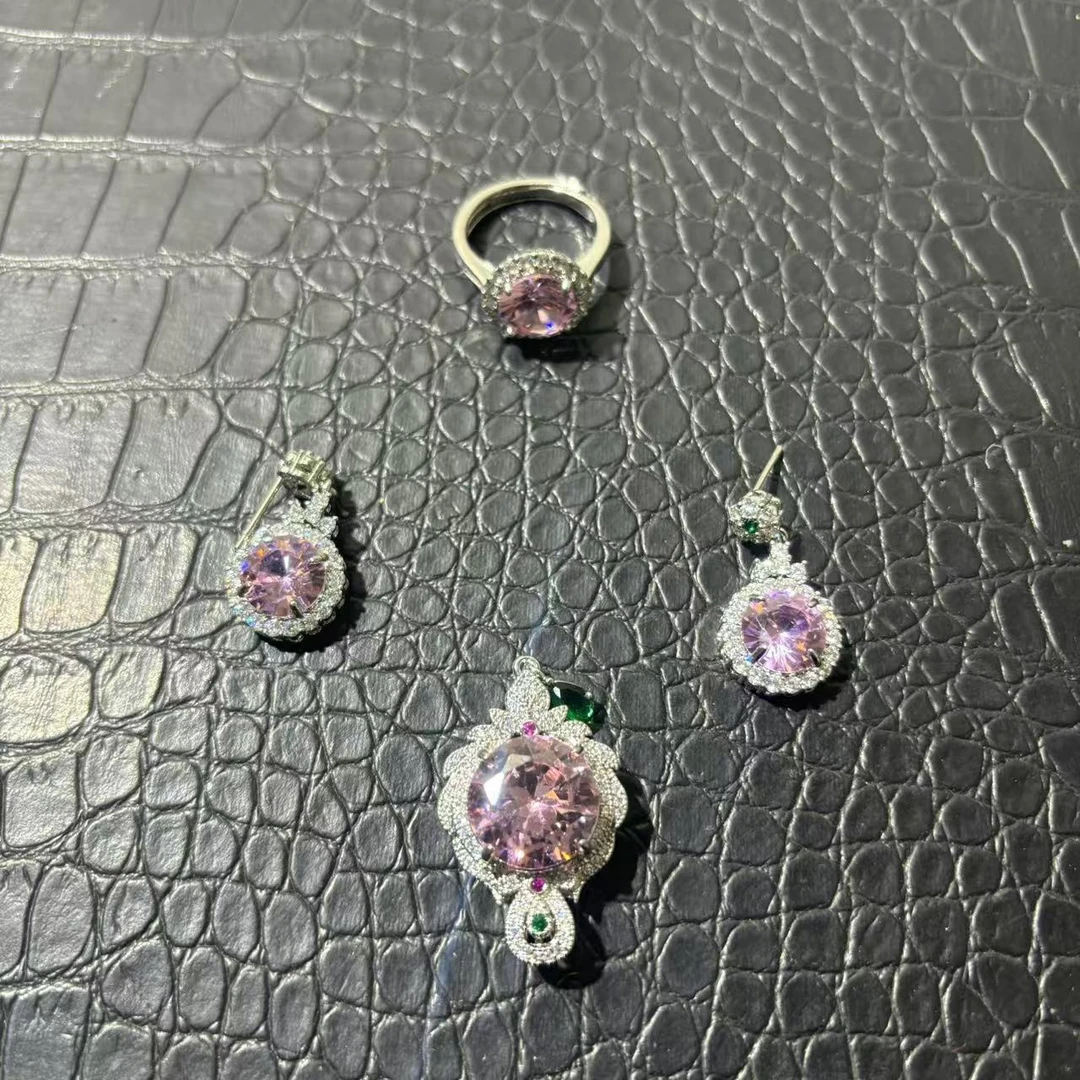 【高端定制】HSS-2488时尚设计吊坠戒指套盒多样性发一件