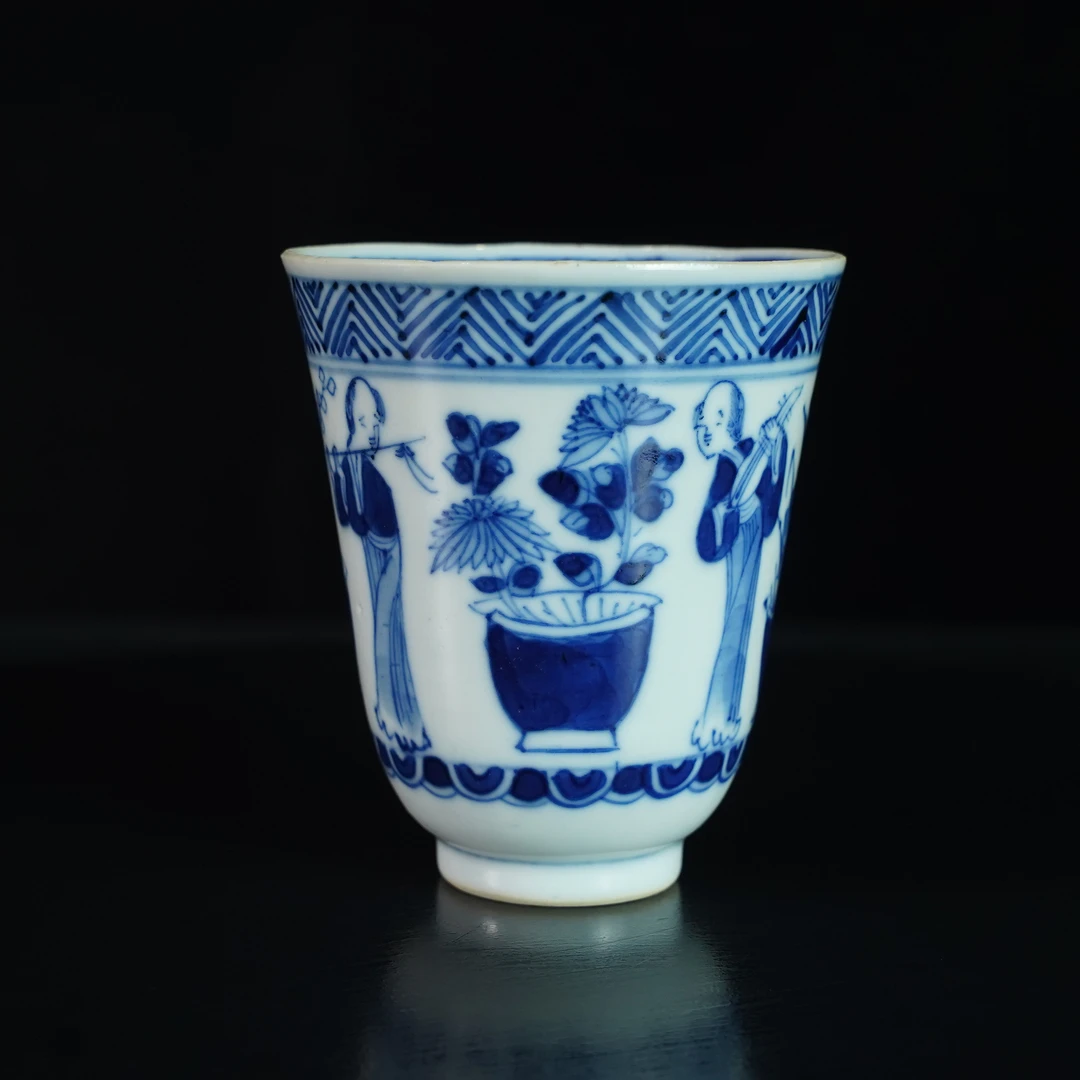 LXZ250111016【十竹斋】清光绪青花侍女图单杯