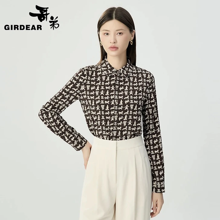 GIRDEAR/哥弟新款女装时尚通勤简约百搭翻领印花长袖衬衫130073