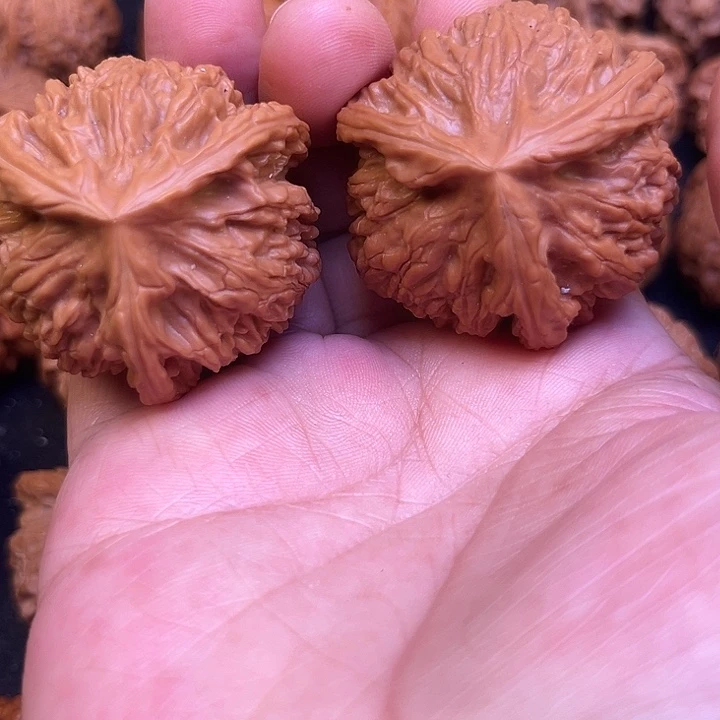 吊坠文玩核桃你们都在