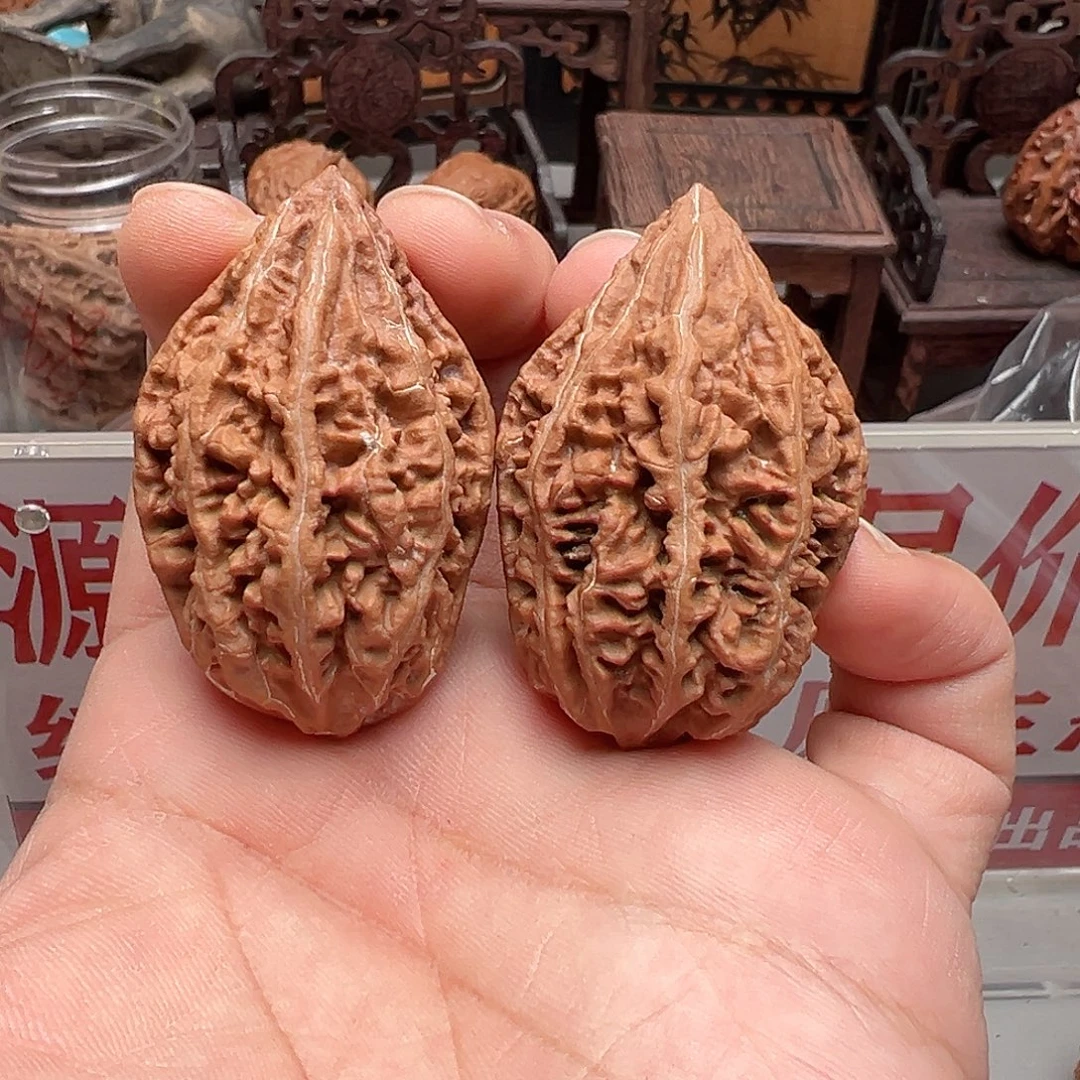 吊坠文玩核桃赤焰枪