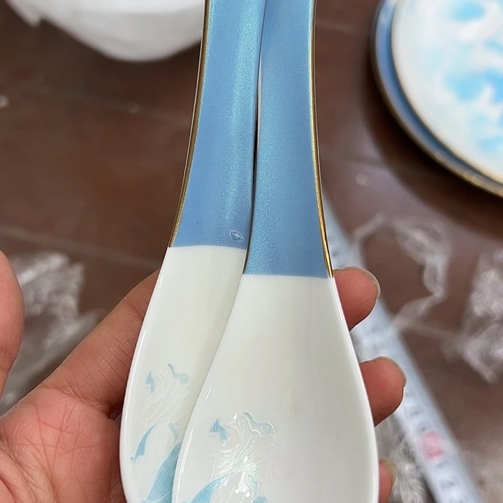 M***g搪瓷瑕疵小勺2个装盛开玉兰