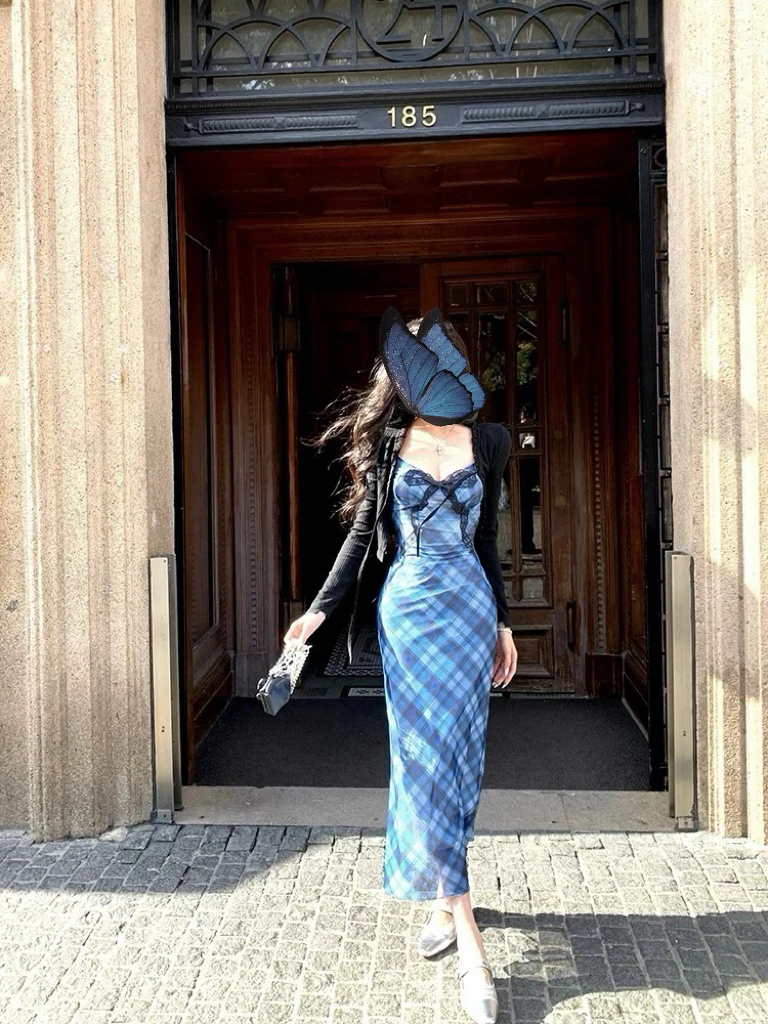 格子吊带连衣裙早春新款三亚泰国海边度假出游长裙