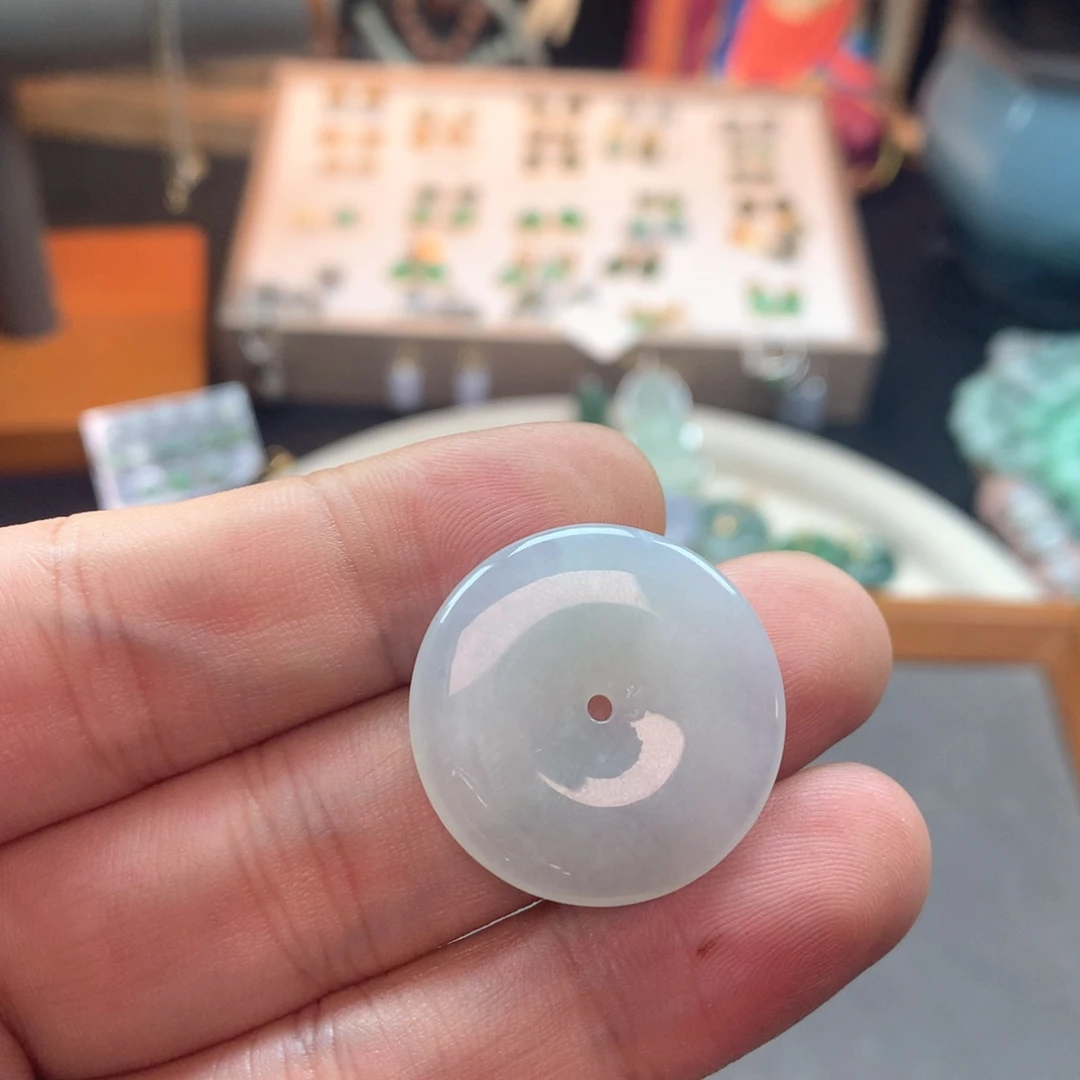 颈饰银S925镶嵌翡翠