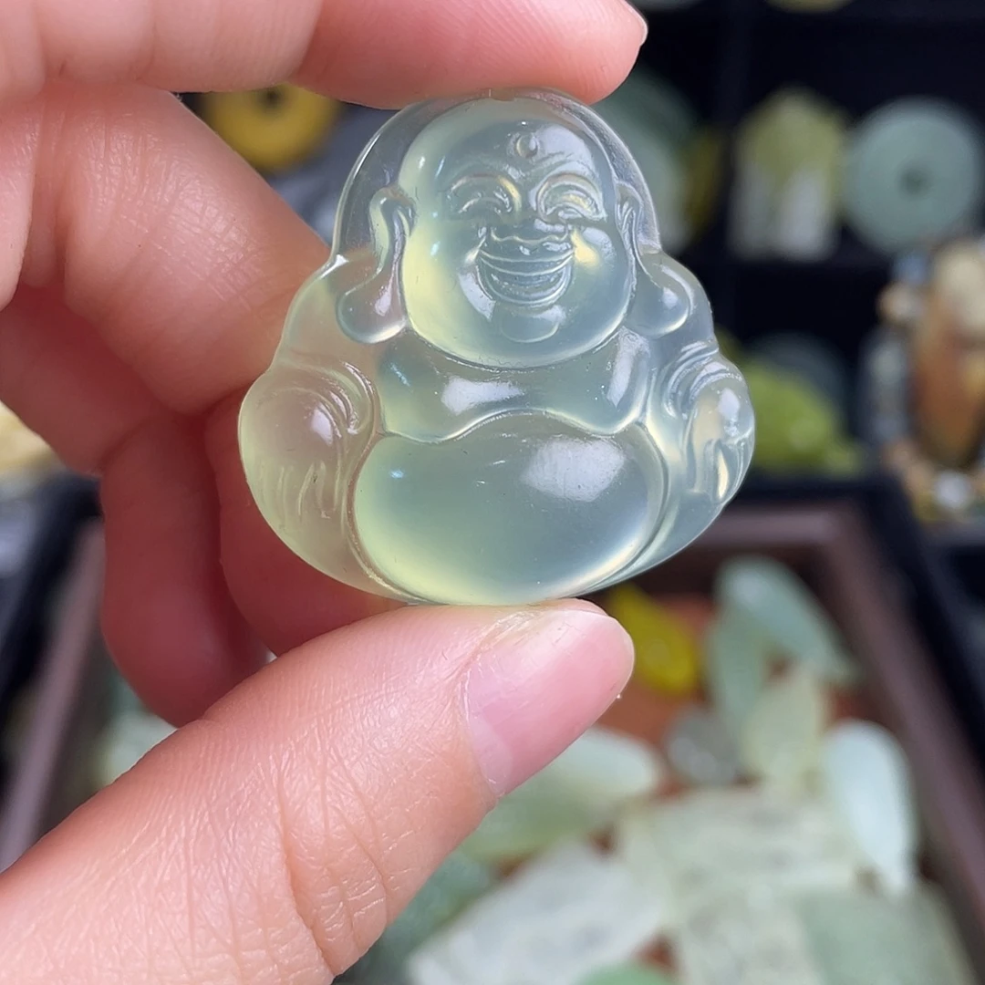 岫玉未镶嵌颈饰吊坠