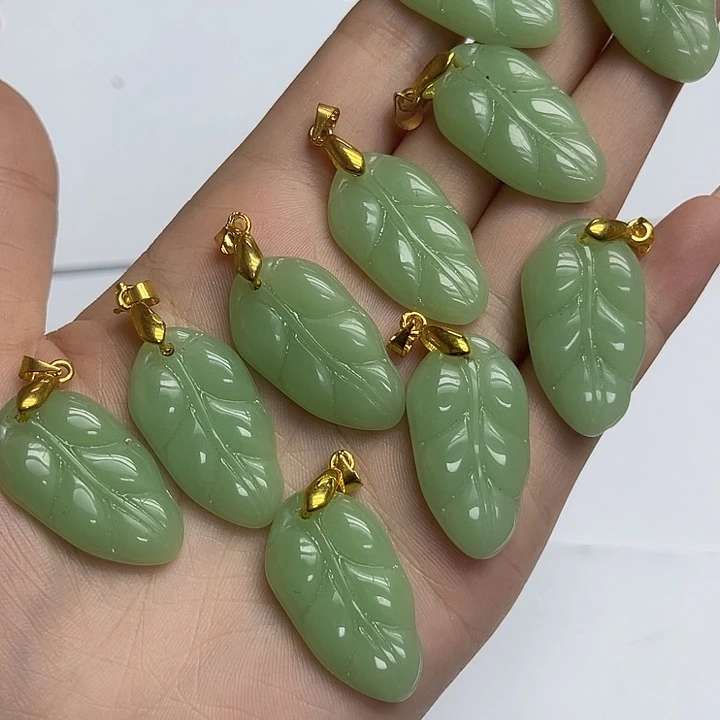 和田玉（糖玉）未镶嵌颈饰吊坠37