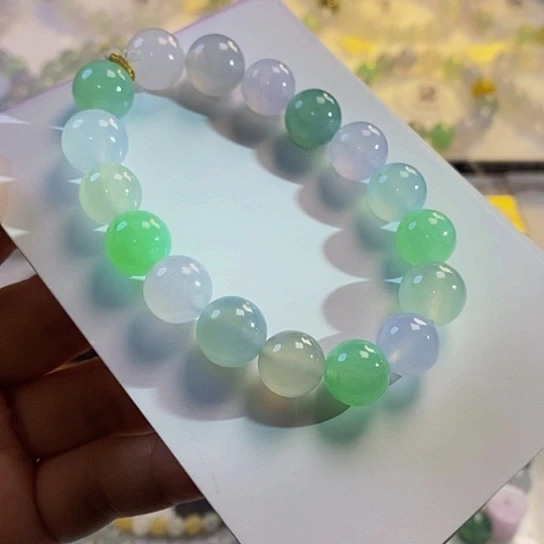 定制翡翠未镶嵌翡翠.