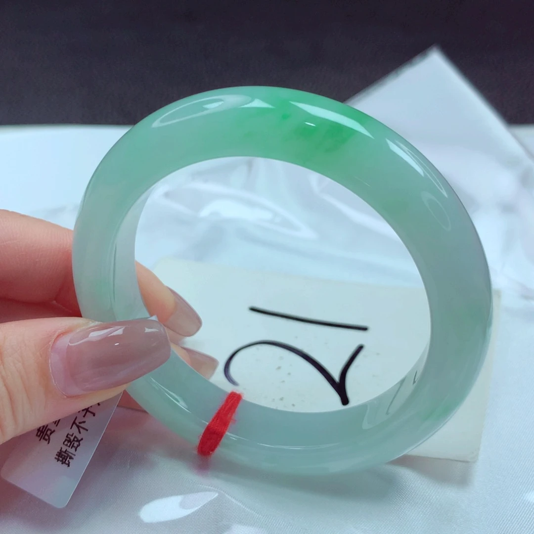 翡翠手镯未镶嵌手镯56