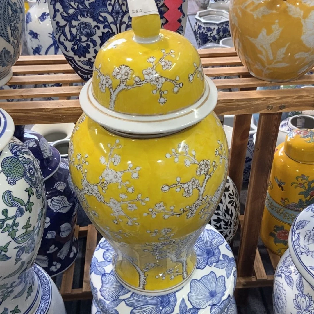 摆件1*8花瓶手绘釉下彩