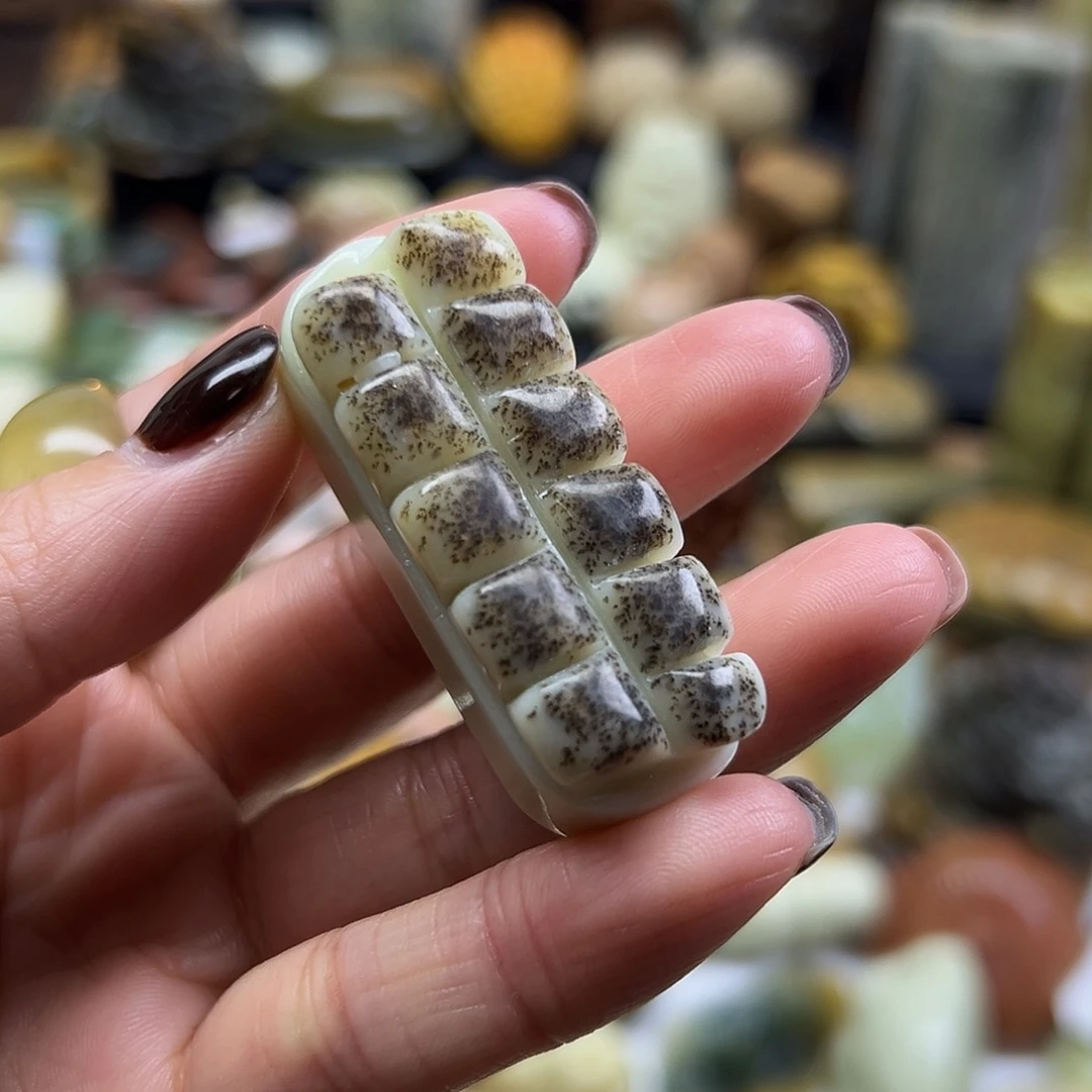 岫玉未镶嵌颈饰水草玉米手玩挂都可以