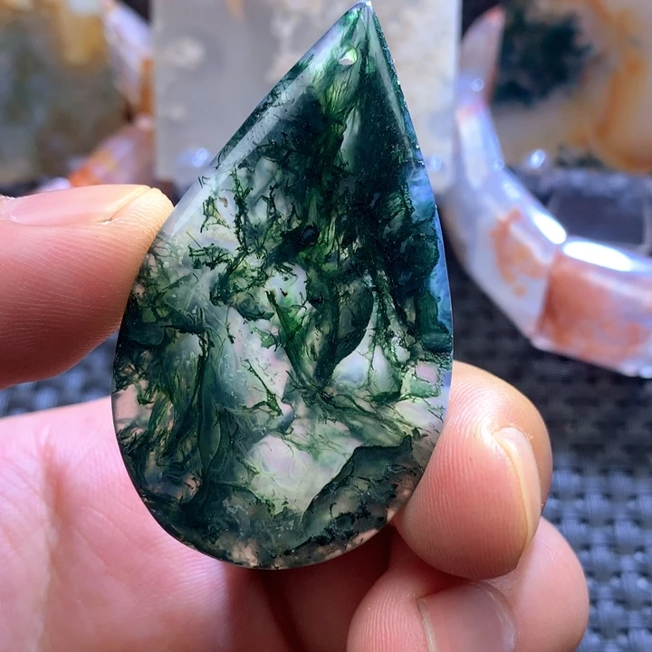 玛瑙/玉髓颈饰未镶嵌良****锦