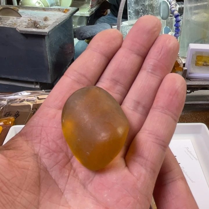 定制琥珀中**华天然琥珀