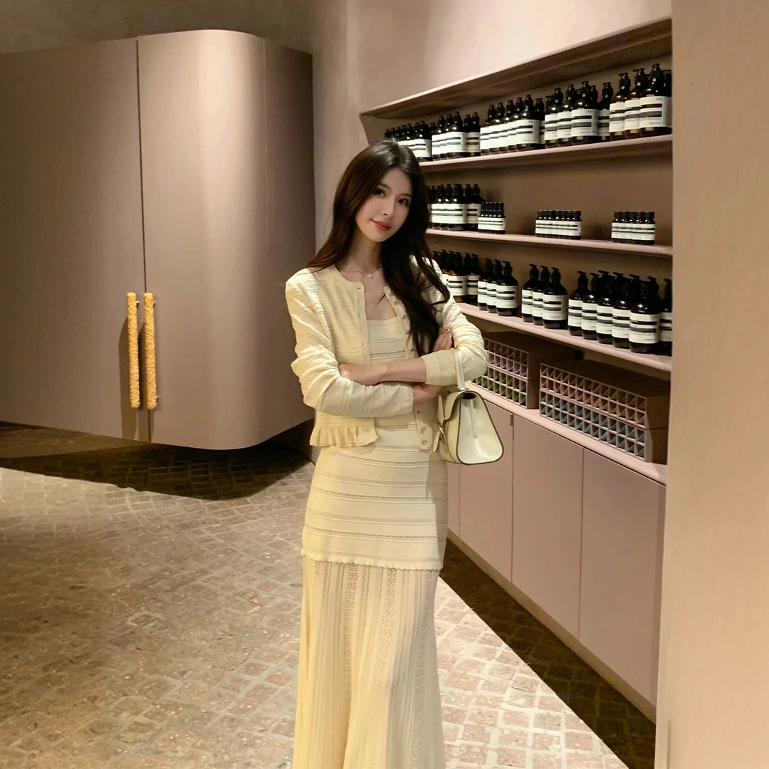 2025早秋新爆款时尚休闲精致贵气款式套装女短版外套连衣裙两件套