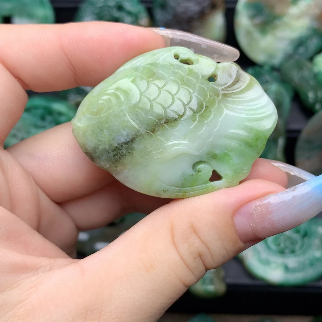 未镶嵌独山玉颈饰