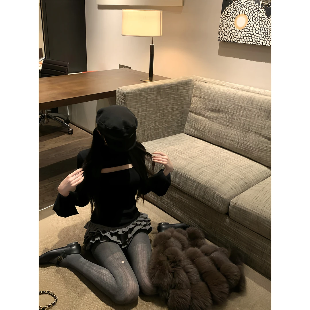 白水女 姐姐感 羊毛针织打底衫女冬保暖半高领黑色上衣 B51156101