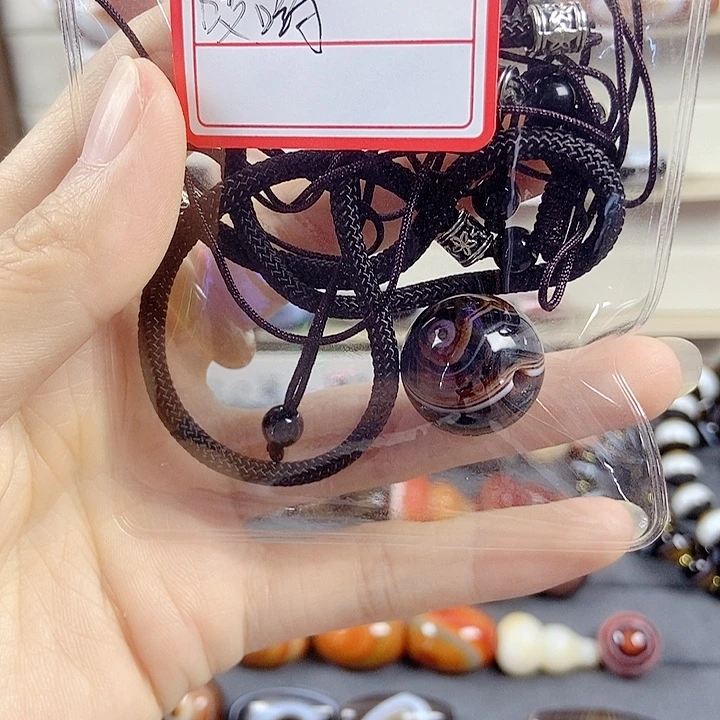 哎***喂未镶嵌颈饰玛瑙/玉髓