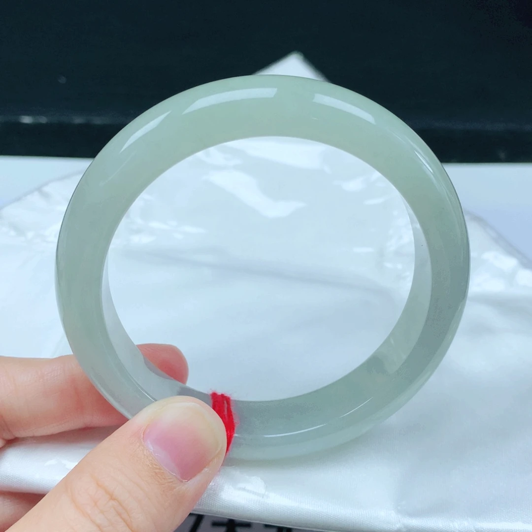 未镶嵌手镯翡翠57