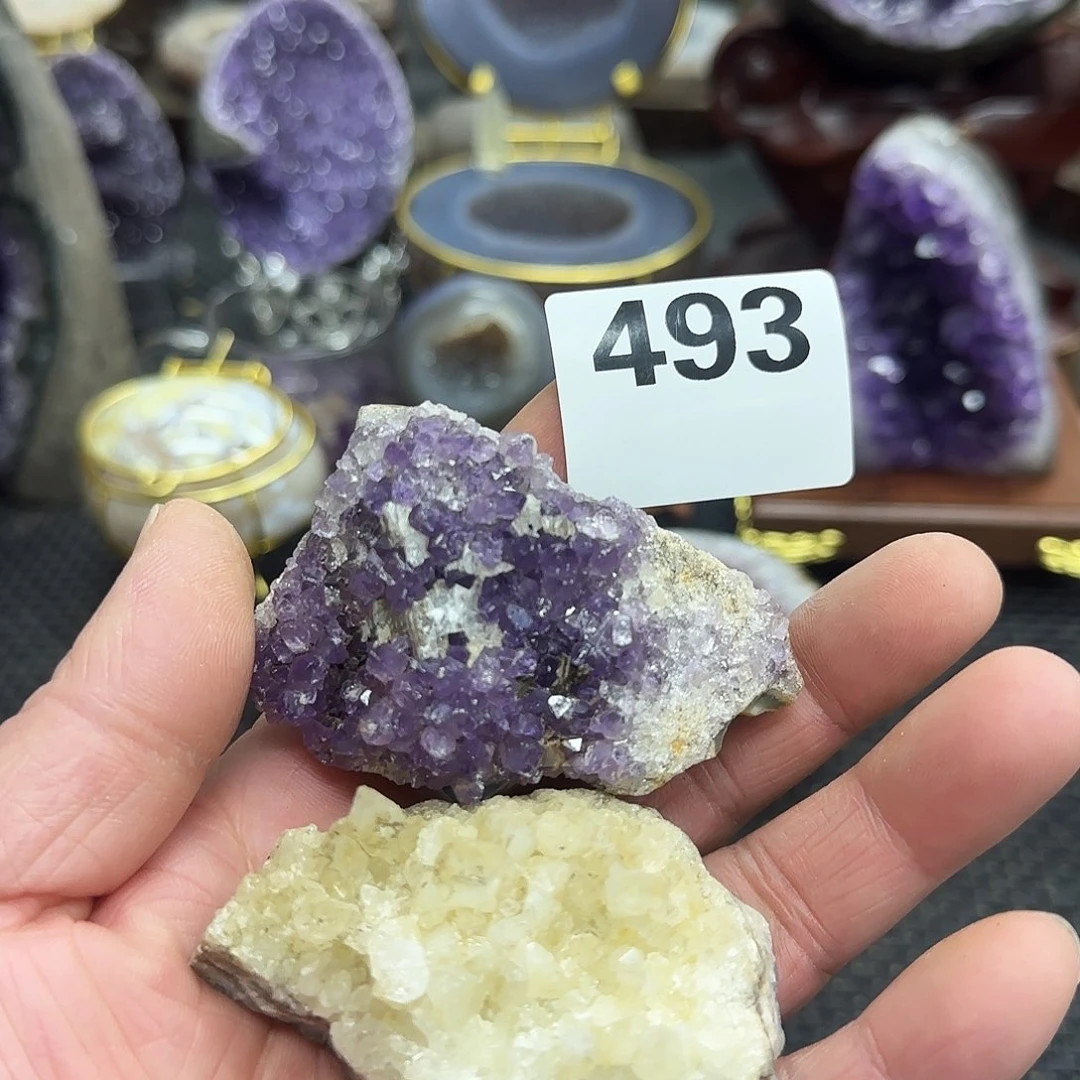 未镶嵌水晶大型摆件（非配饰）