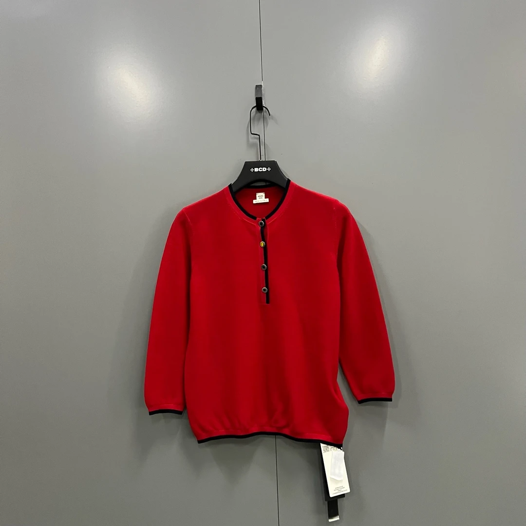 99新 Hermes/爱马仕 zd3 红色圆领针织衫 38码 bc011683