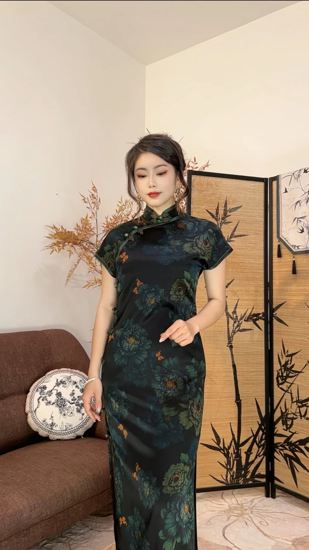 依依专属【绿牡丹】桑蚕丝香云纱气质优雅全开襟夏季长旗袍YY014