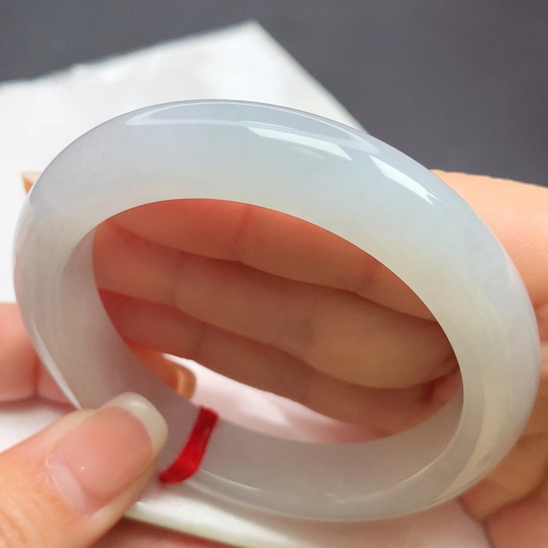 翡翠手镯未镶嵌11n n n n n n