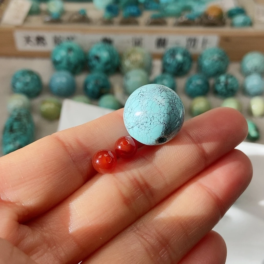 未镶嵌南红玛瑙珠宝半成品云**山