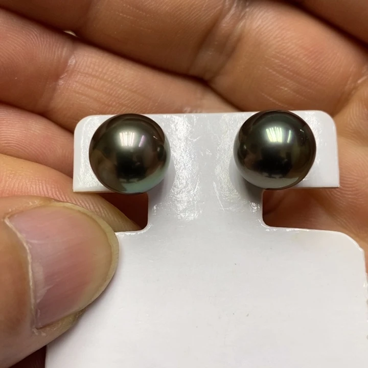 海水珍珠孔雀绿珍珠耳钉18K金镶嵌