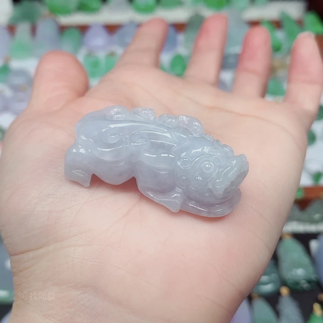 缅甸天然翡翠A货 冰润淡紫色如意貔貅吊坠36