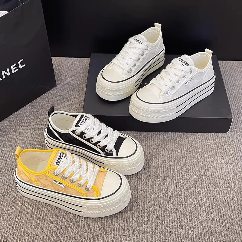 爆款厚底小香风帆布鞋女2025新款夏季配裙子透气休闲运动百搭鞋子