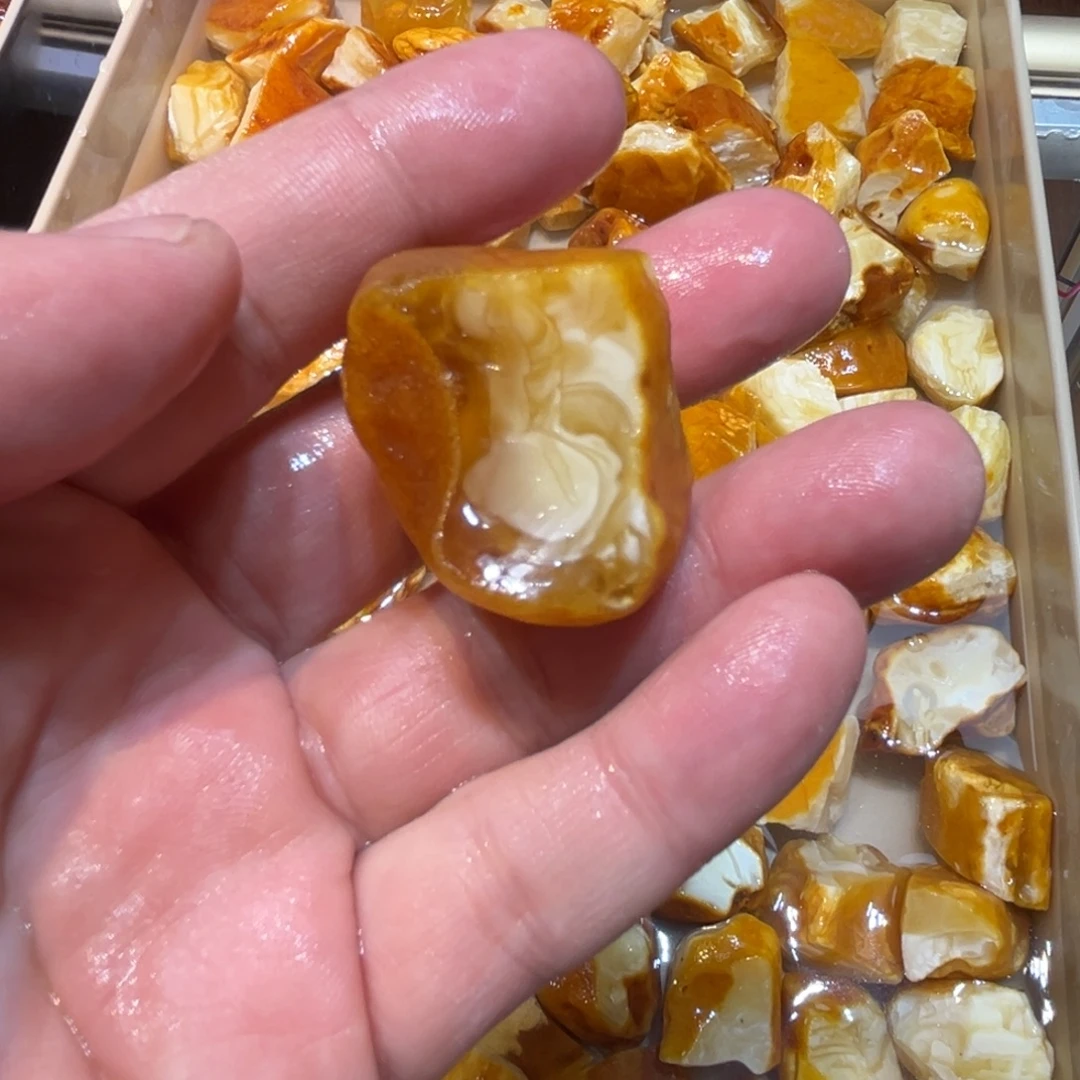定制琥珀未镶嵌蜜蜡原石