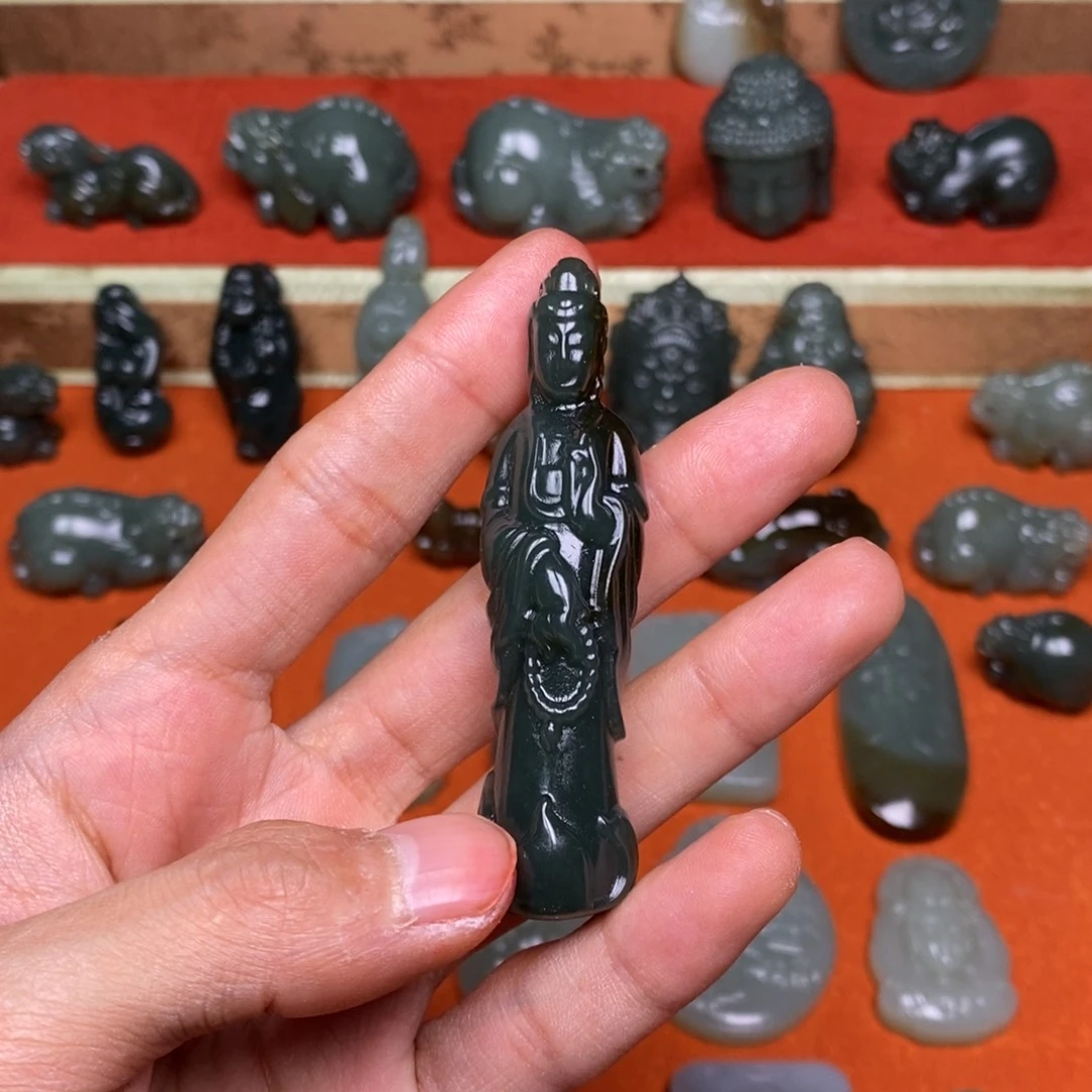 和田玉颈饰未镶嵌?***?