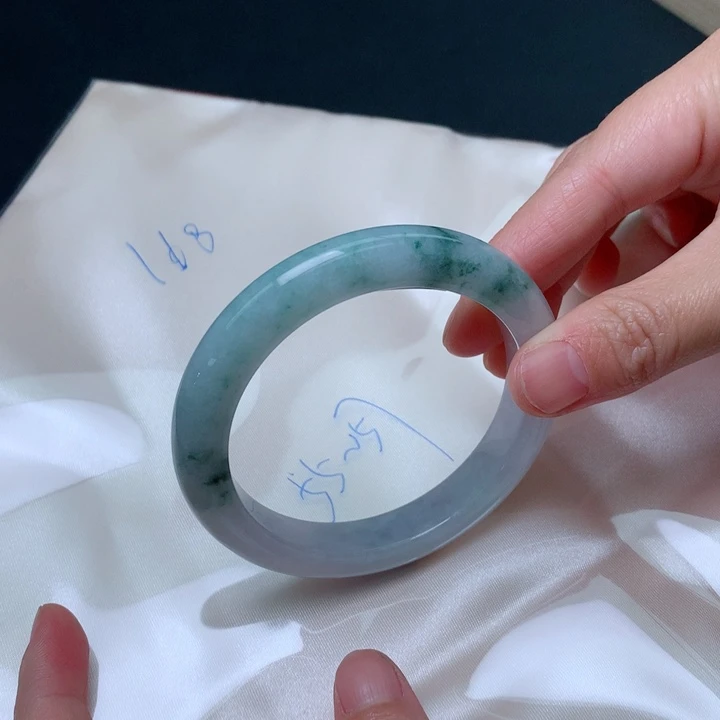 未镶嵌手镯翡翠翡翠