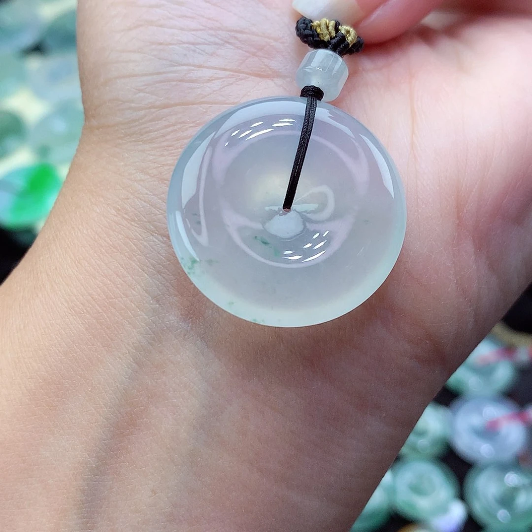 翡翠颈饰未镶嵌尺寸26.6-6.3