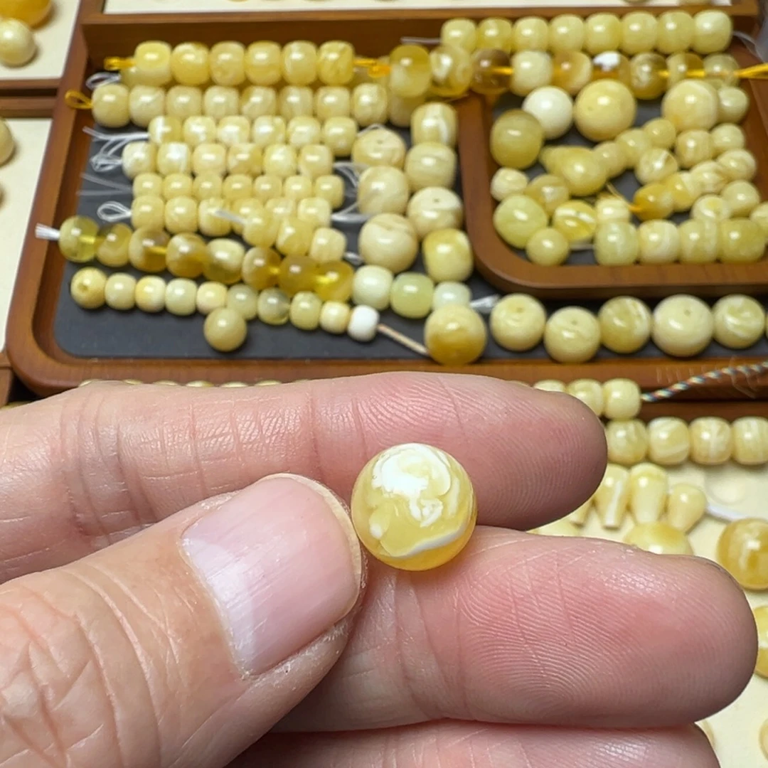 小****琥珀未镶嵌裸石琥珀蜜蜡
