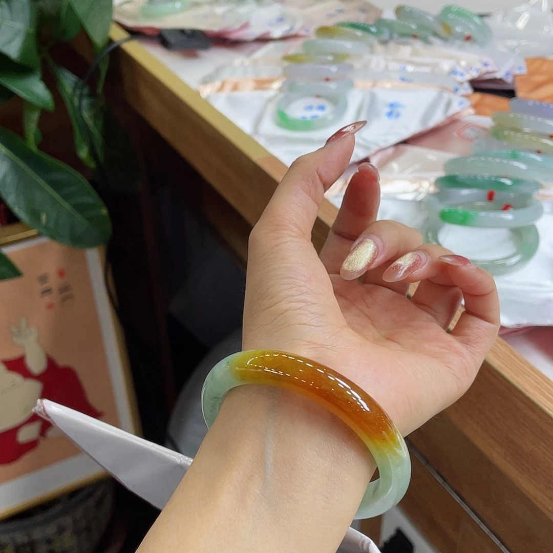 翡翠手镯未镶嵌51 号链接