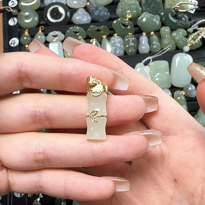 和田玉银S925镶嵌颈饰