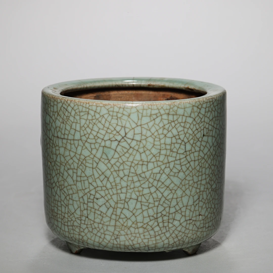 【预展专用】6137清.哥釉三足炉