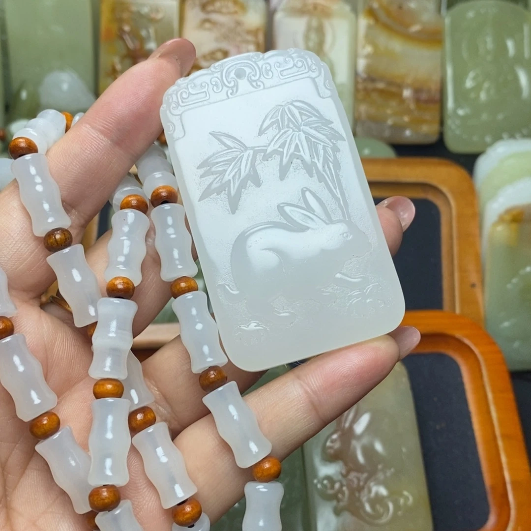 盆景石方解石十二生肖兔