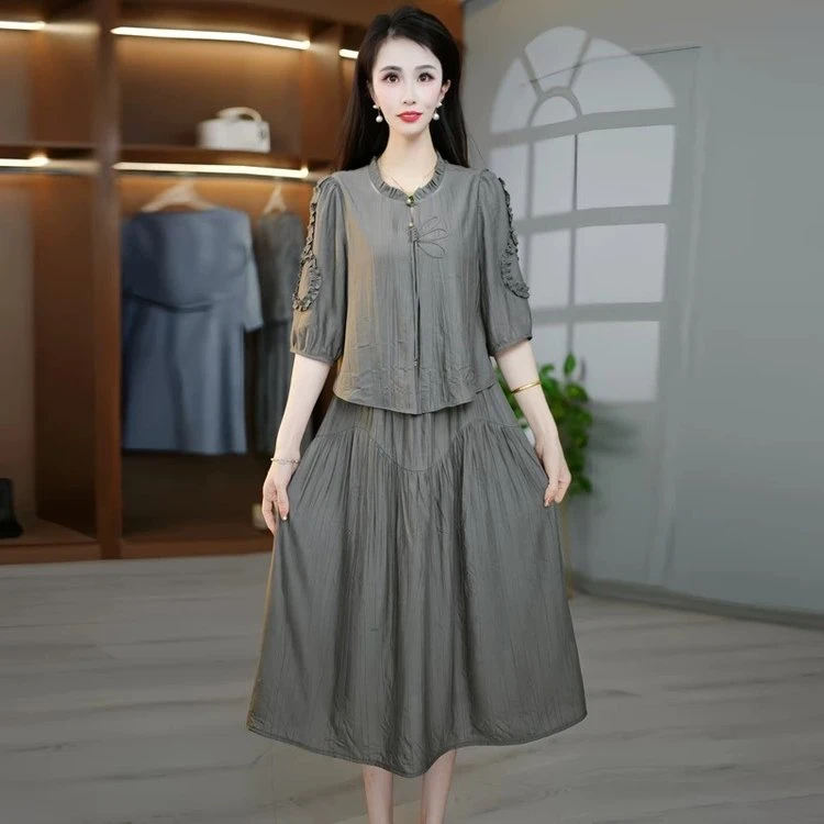 2025气质优雅简约大方纯色时尚假两件连衣裙显瘦洋气夏季休闲长裙
