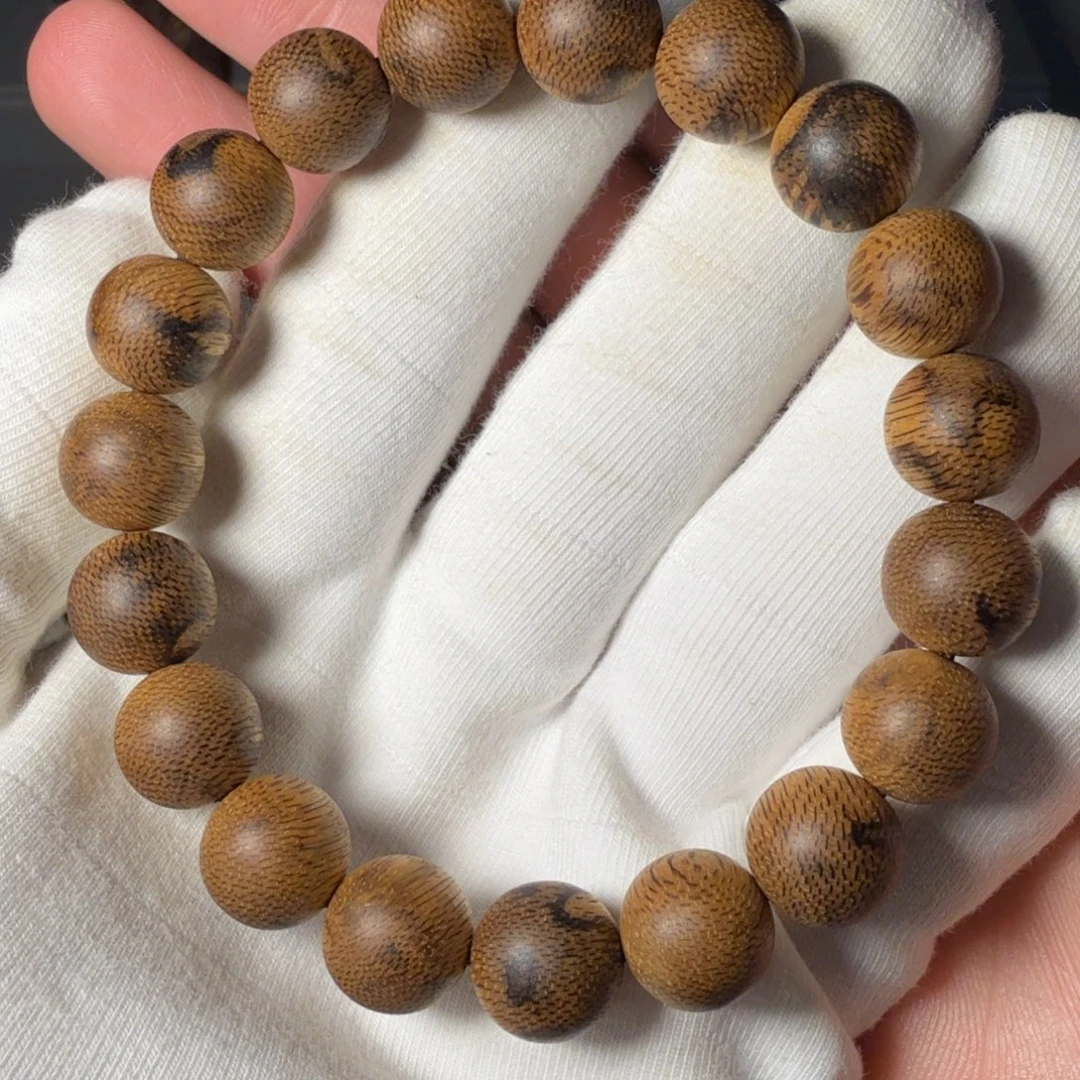 沉香碎屑沉香菩萨棋 11.1克