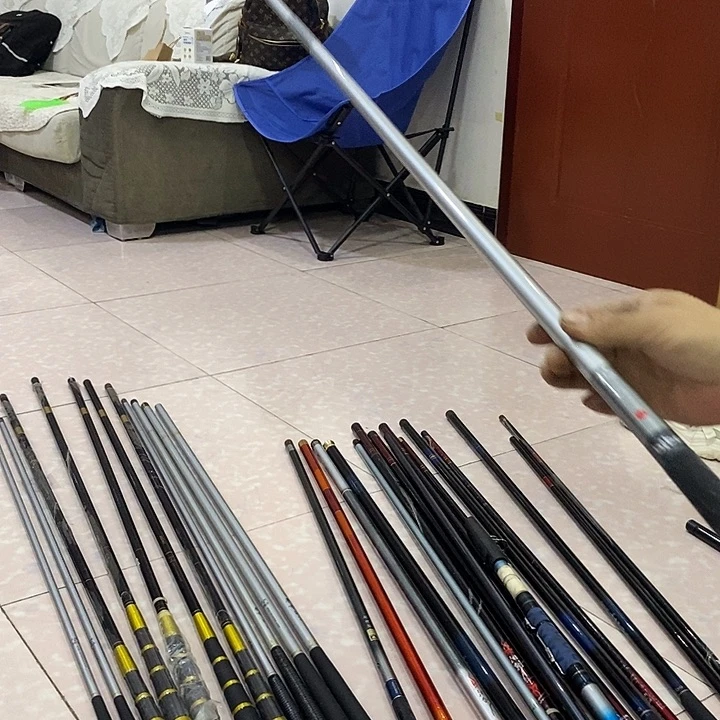 极品里灰色原节4.5米鱼竿一根屋里